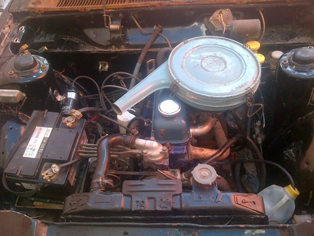 Mexican Datsun Bluebird Engine.jpg