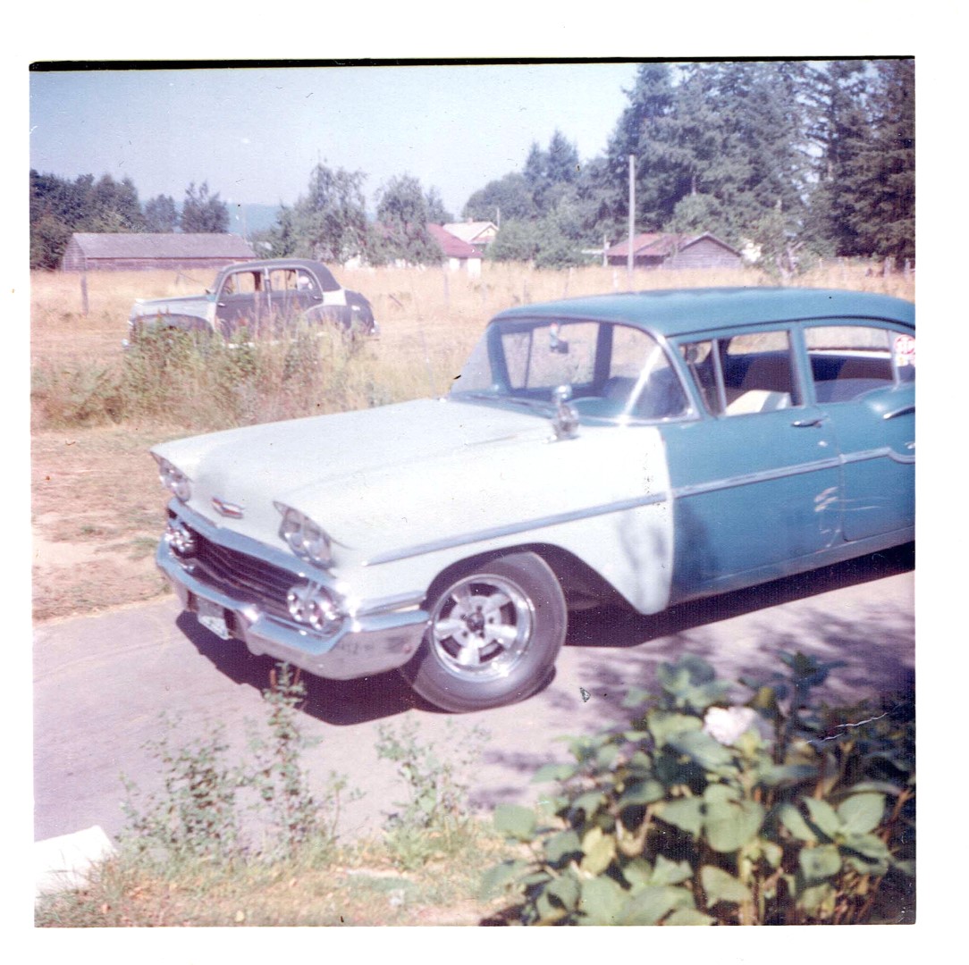 1958 Chevy_000033 (Large).jpg