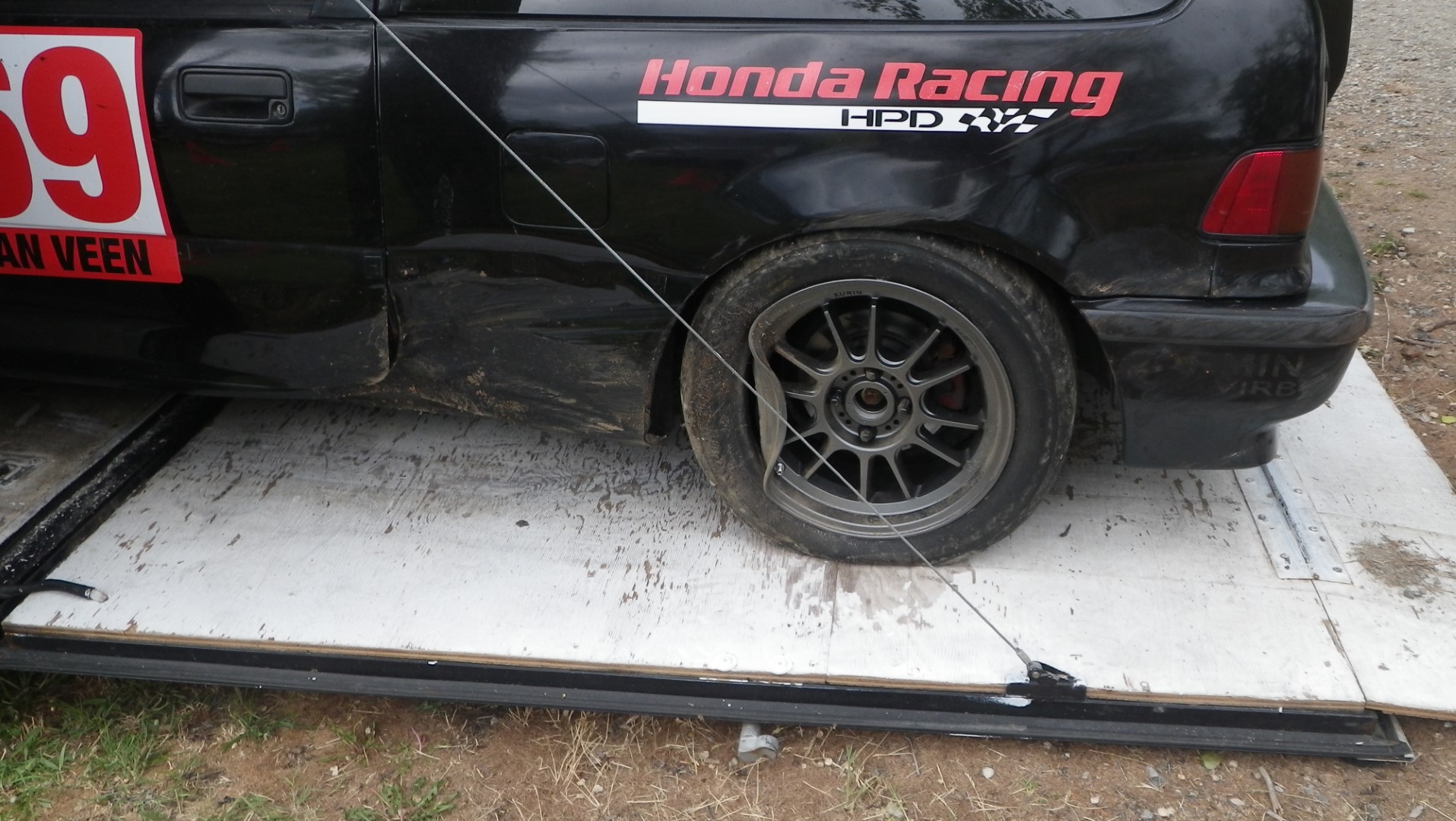 Benjamin Honda civic turn 4 crash, front is done (Large).jpeg