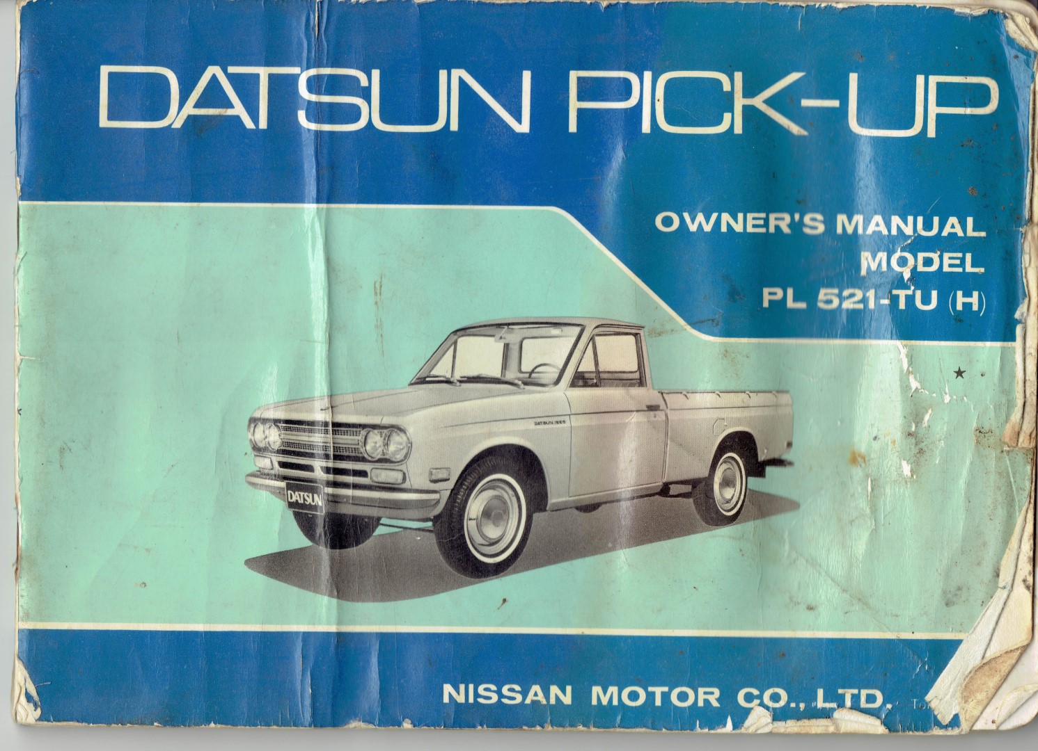 Datsun pickup glove box book_000484 (Large).jpg