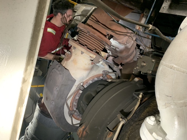 A ‘little’ turbo job on the Seaspan Swift. Had to get a crew member in frame to show the scale of this 3400 lb turbo